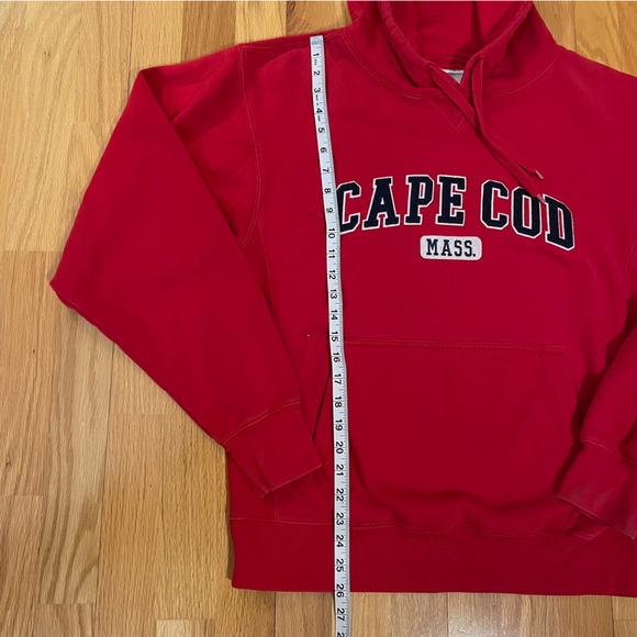 Cuffy’s CAPE COD Red Hoodie Size Medium - Picture 9 of 9